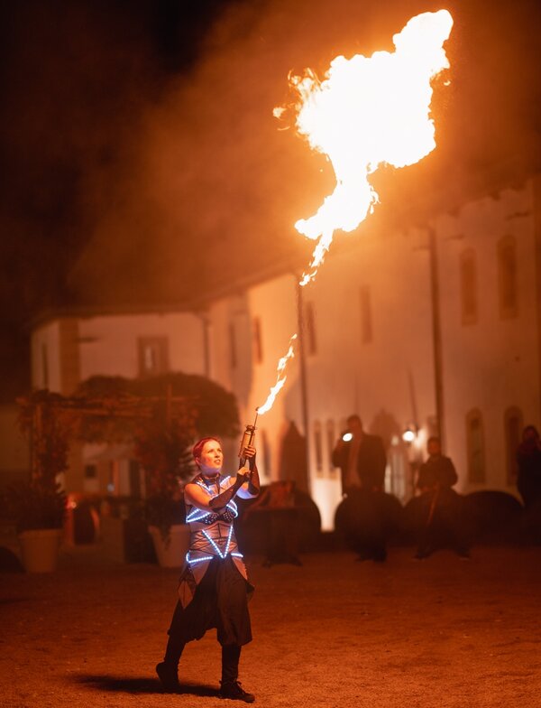 fireshow solo wedding